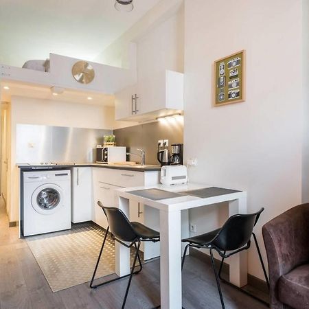 Guestready - Gorgeous Duplex Studio In Central Lyon Bagian luar foto