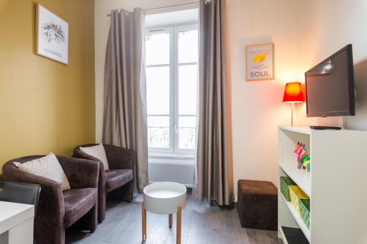 Guestready - Gorgeous Duplex Studio In Central Lyon Bagian luar foto
