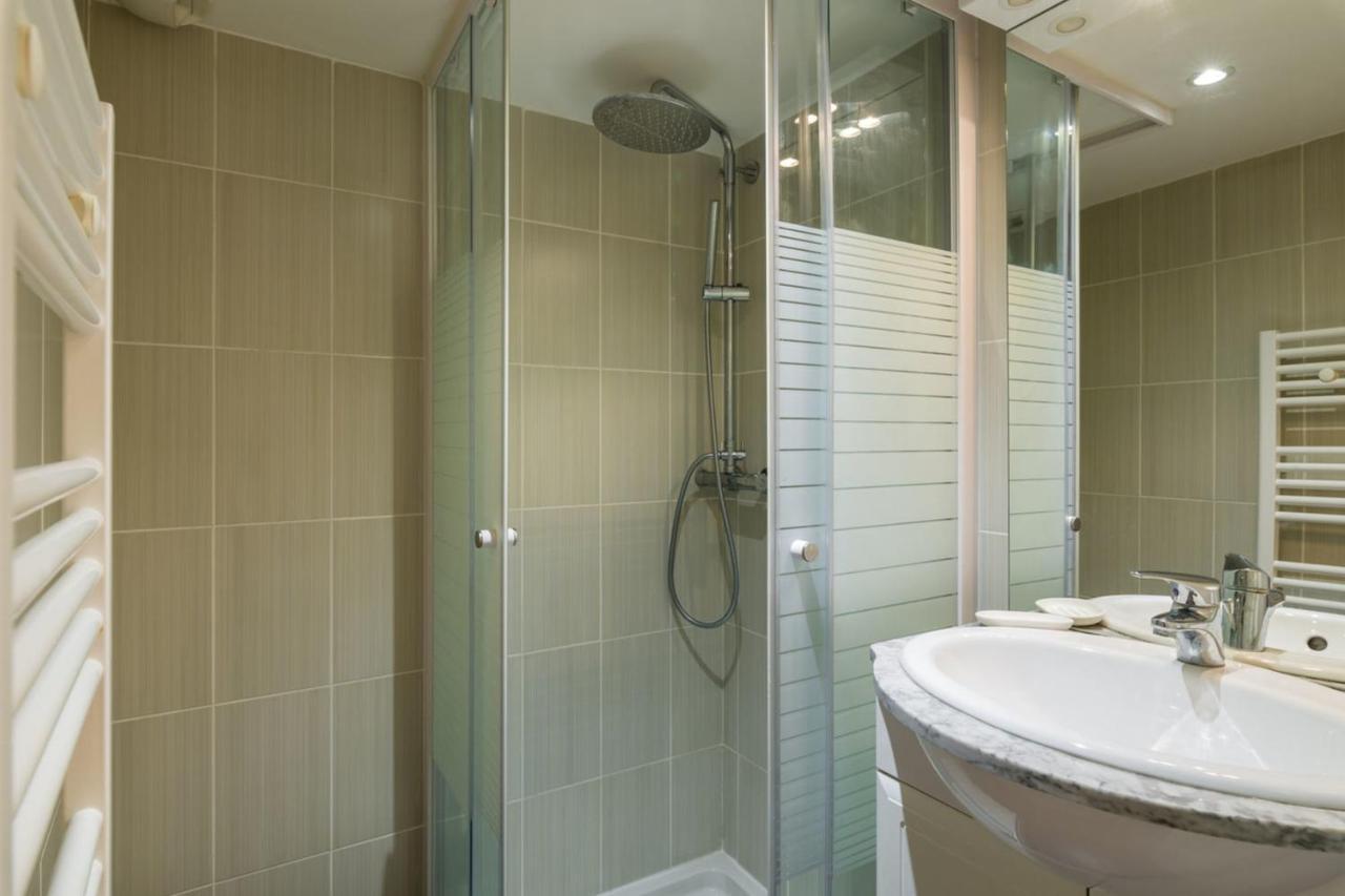 Guestready - Gorgeous Duplex Studio In Central Lyon Bagian luar foto